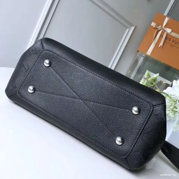 WIS Bag Louis Vuitton Haumea 0629